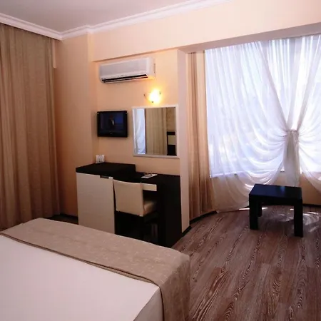 Hotel Camyuva 4*